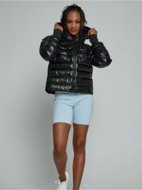 7 Diamonds Black Hooded Hybrid Puffer Jacket w/ Thumbhole Cuffs | Medium